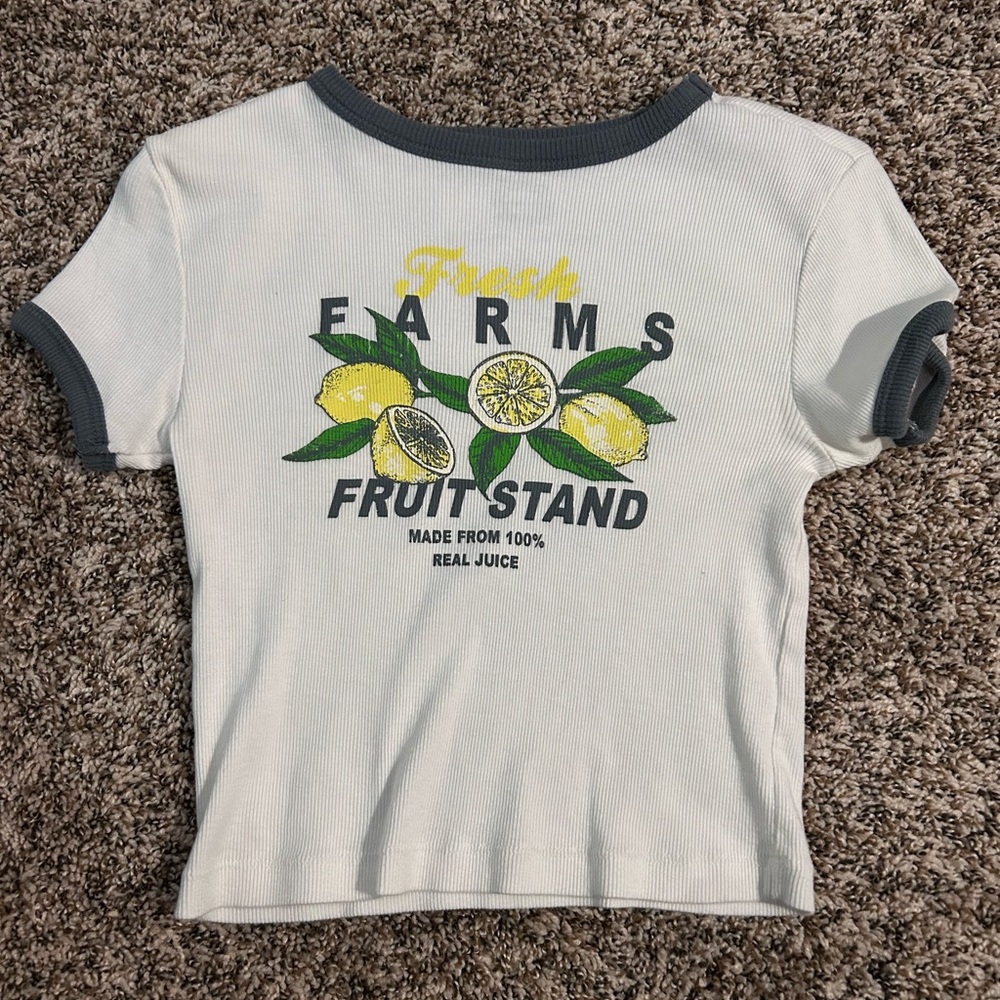 Fresh Farms Graphic Crop Top - White and Gray